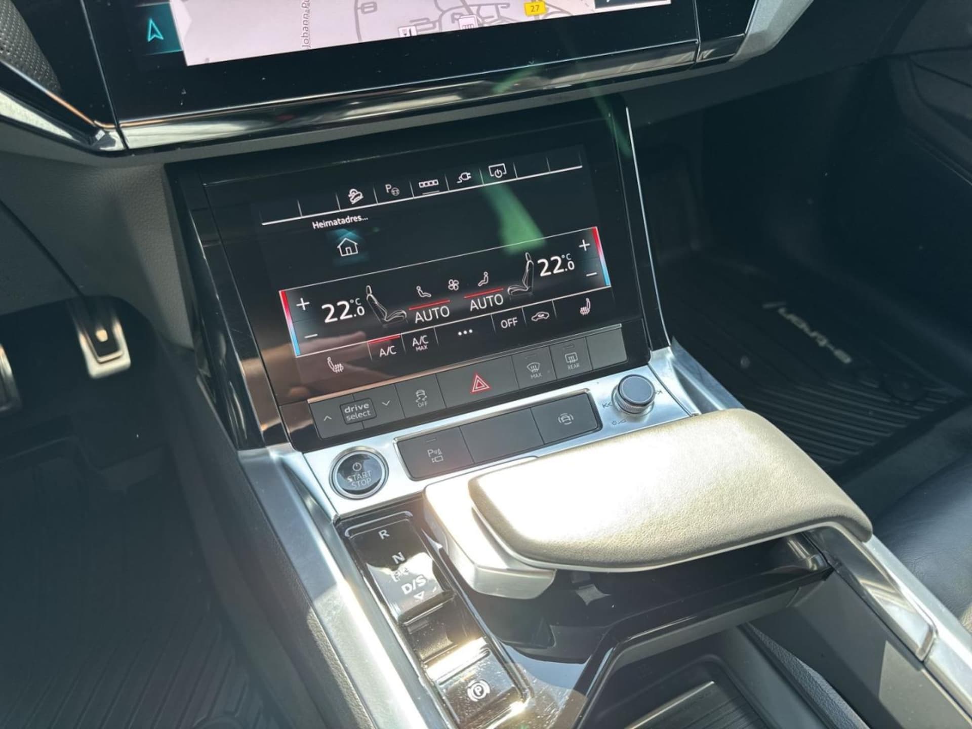 Audi Q8 e-tron S line