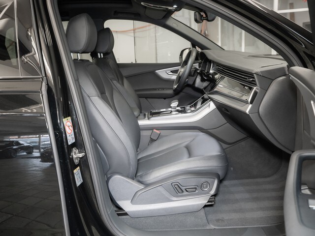 Image about Audi Q7 S line 55 TFSI quattro tiptronic