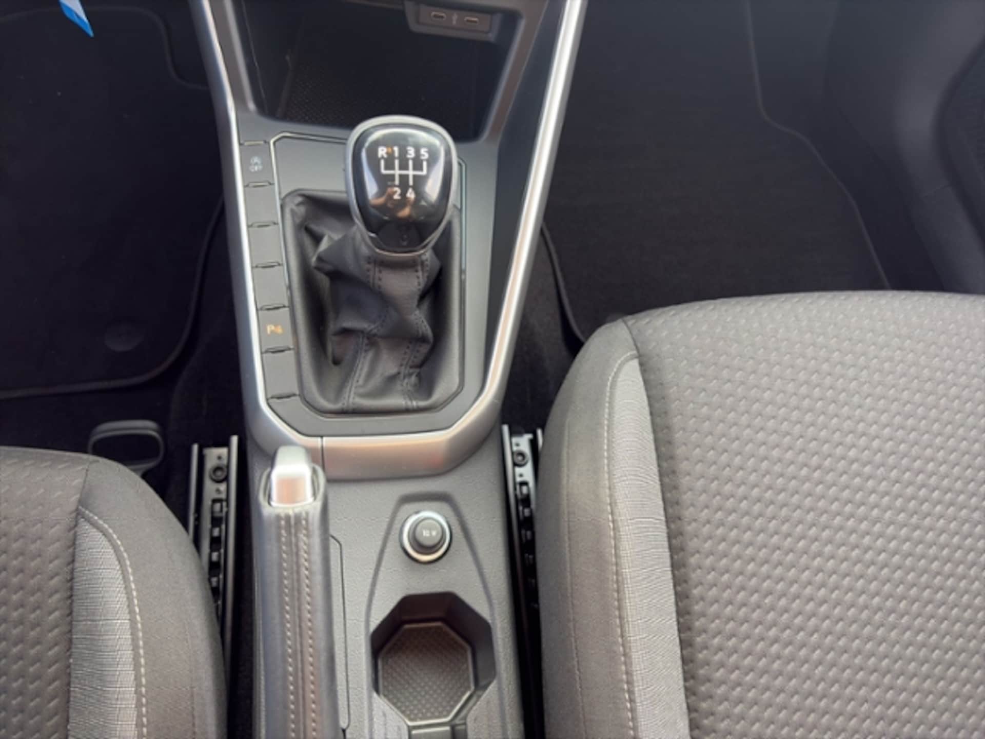 Volkswagen Polo Active