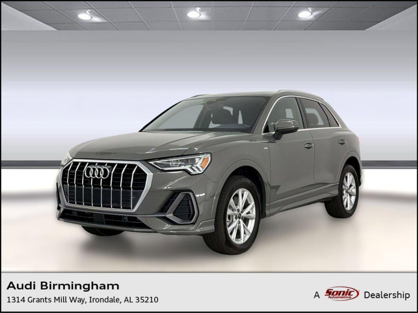 2025 Audi Q3 45 TFSI S Line Premium quattro's photo