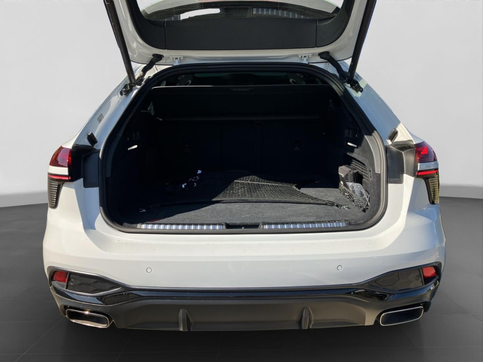 Audi A6 Avant e-hybrid