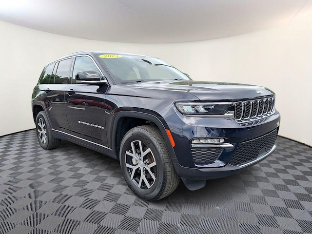 Photo of 2024 Jeep Grand Cherokee