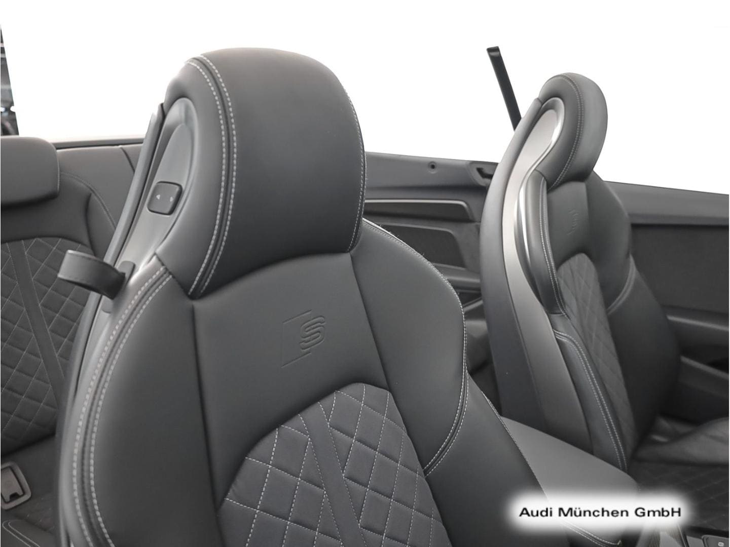 Bild über Audi S5 Cabriolet TFSI quattro tiptronic - für weitere Informationen kontaktieren Sie den Audi Partner