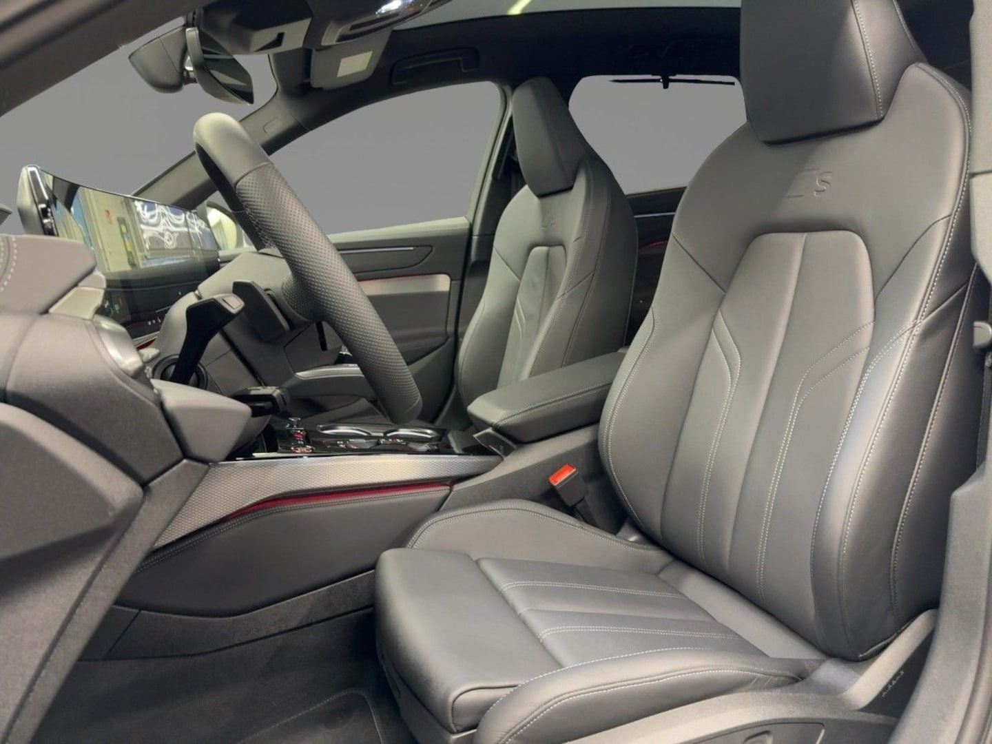 Bild über Audi A6 Avant TFSI 150 kW S tronic - für weitere Informationen kontaktieren Sie den Audi Partner