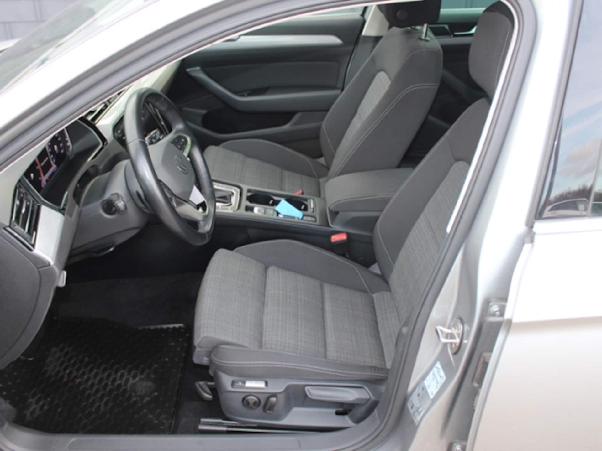 Volkswagen Passat Variant Business