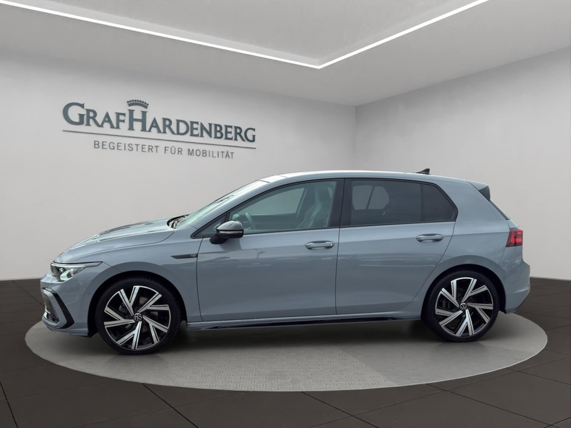 Volkswagen Golf R-Line