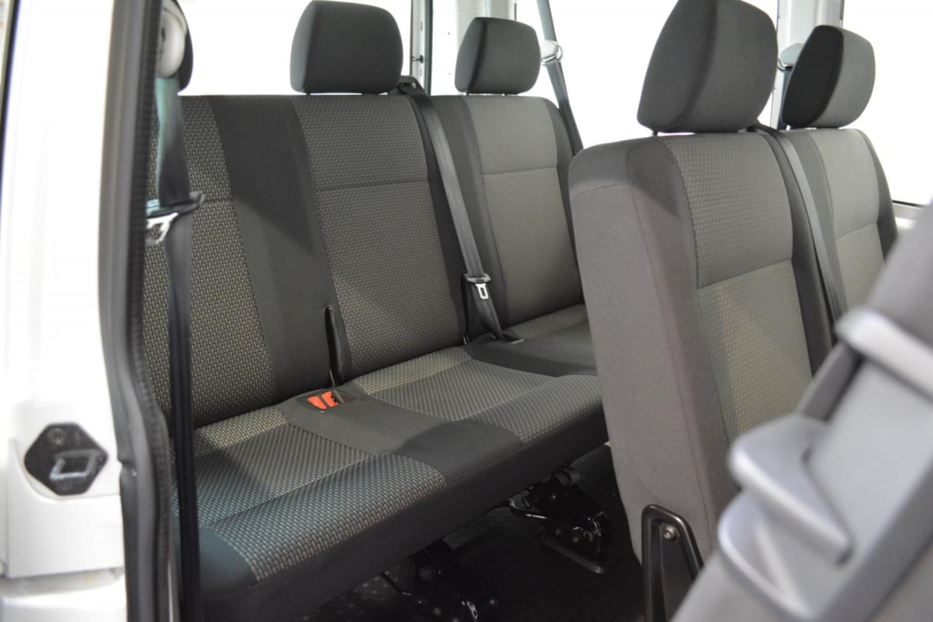 Volkswagen T6.1 Transporter Kombi kurzer Radstand