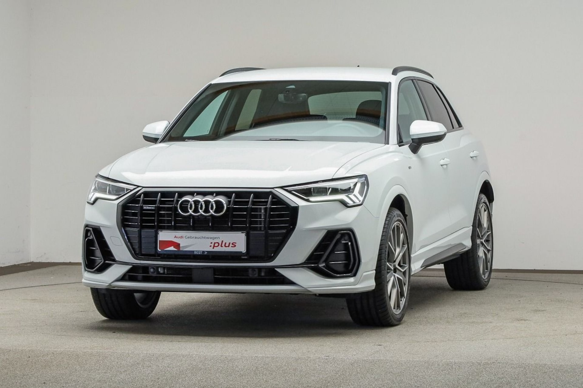 Audi Q3 SUV S line