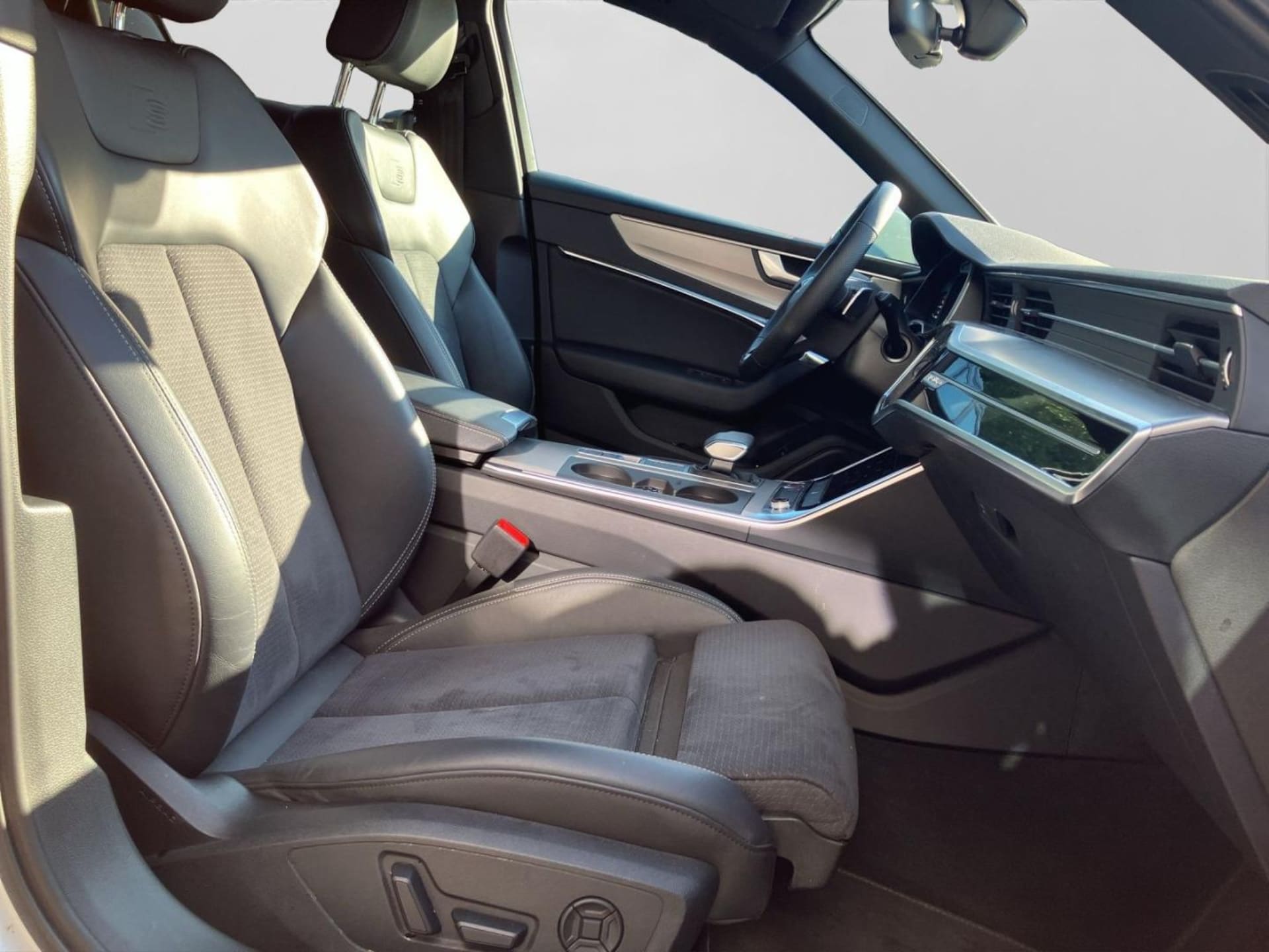 Audi S6 Avant
