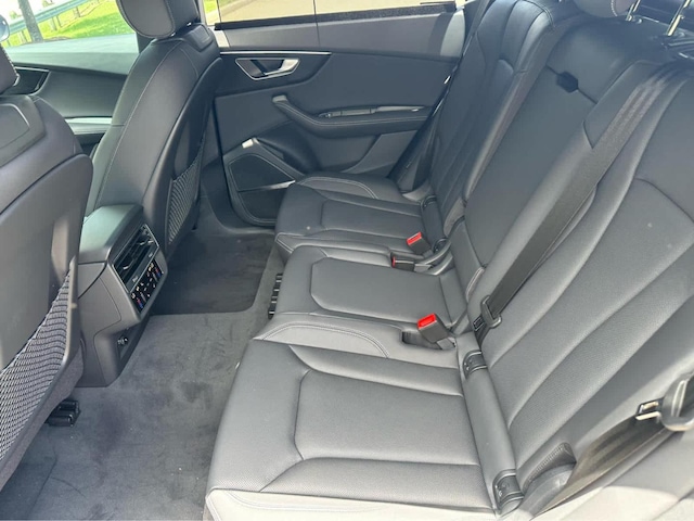 2026 Audi Q8 Premium Plus - Photo 22