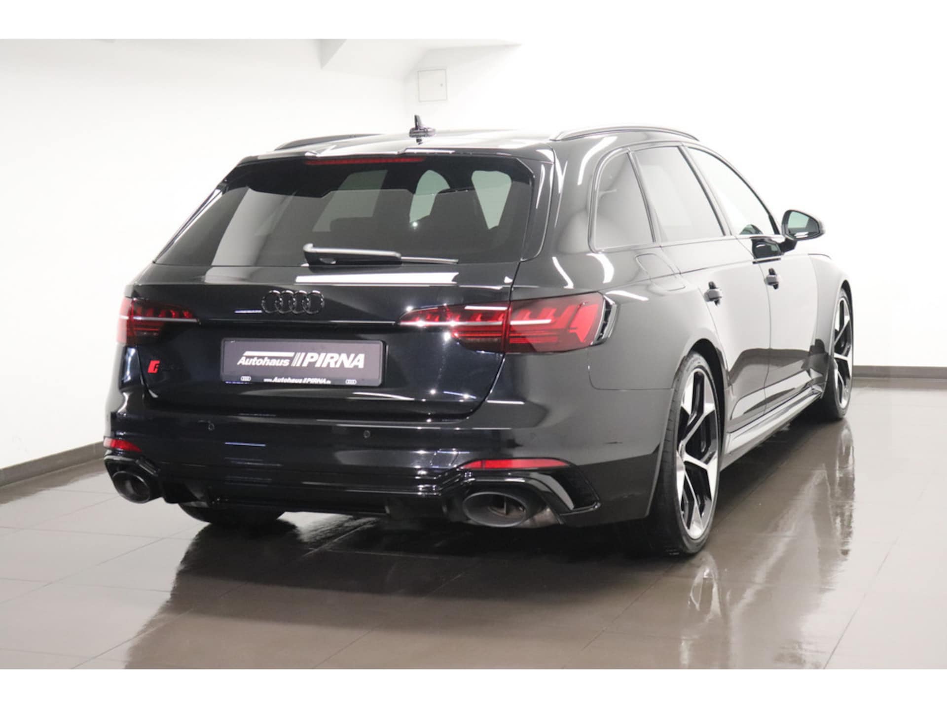 Audi RS 4 Avant