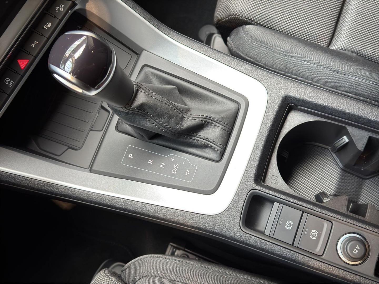 Bild über Audi Q3 35 TDI S tronic - für weitere Informationen kontaktieren Sie den Audi Partner