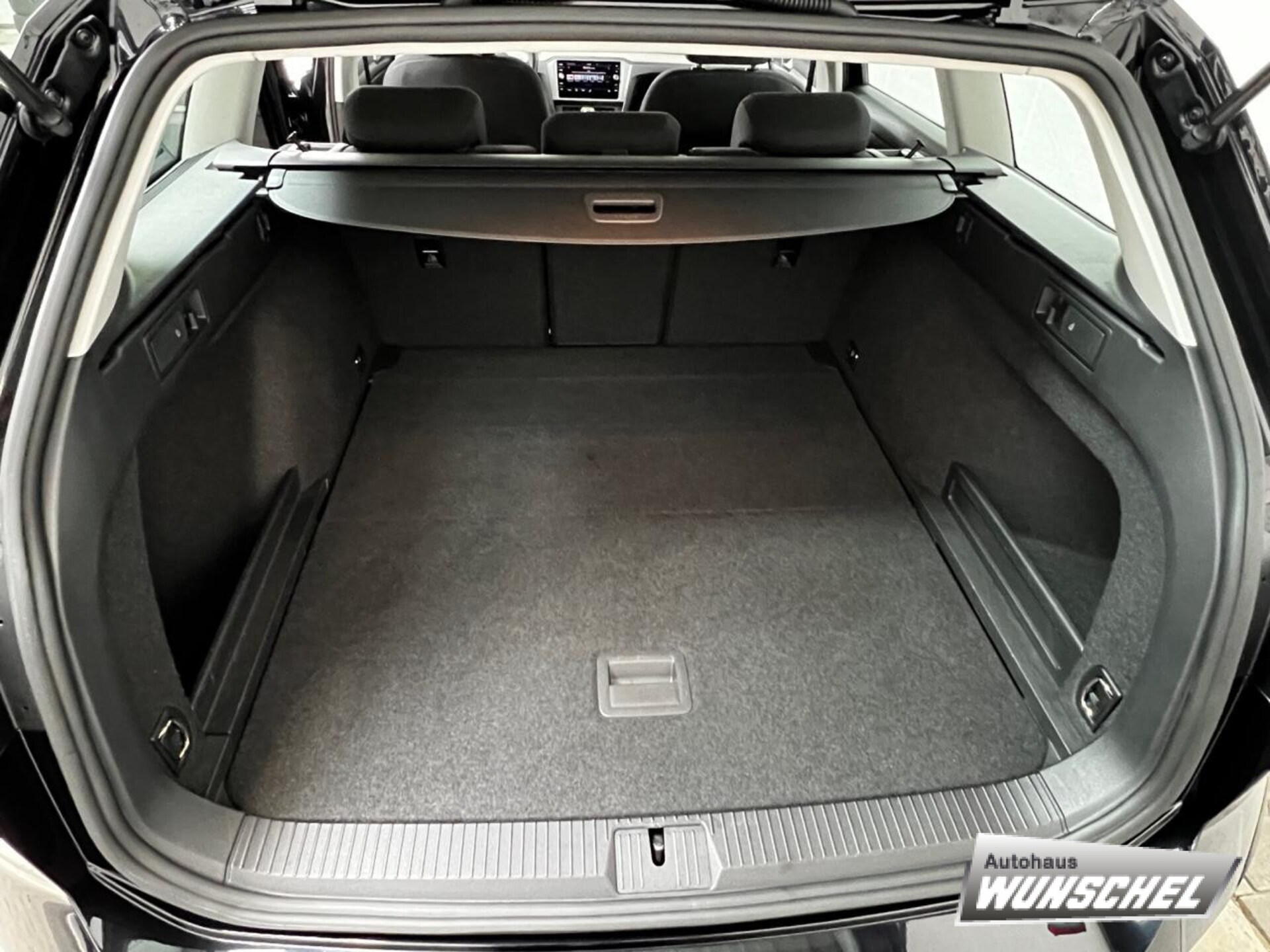 Volkswagen Passat Variant Conceptline