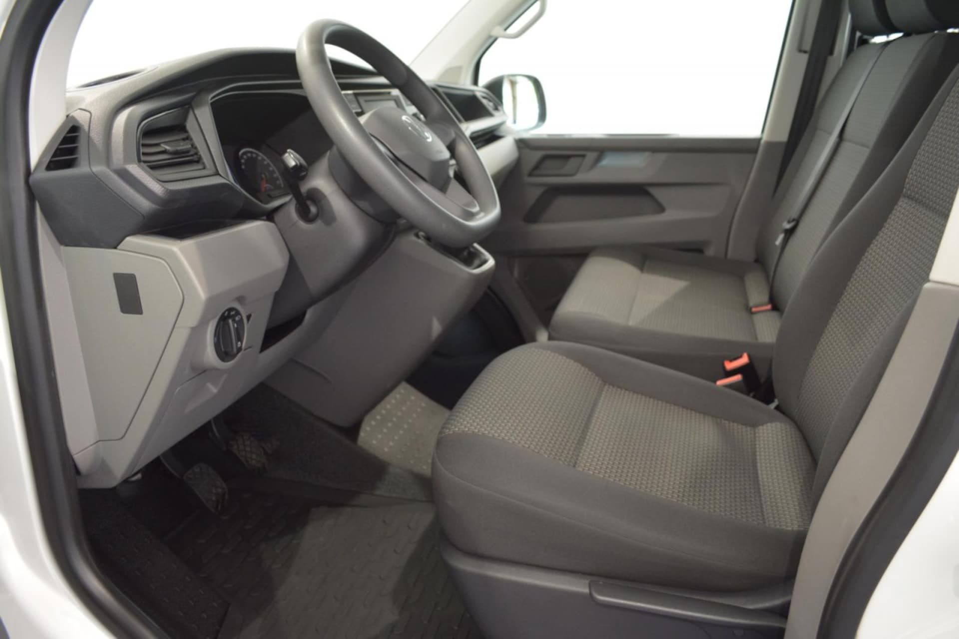 Volkswagen T6.1 Transporter Kombi kurzer Radstand