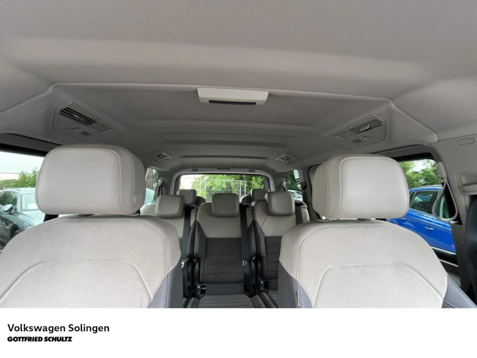 Volkswagen Multivan Life