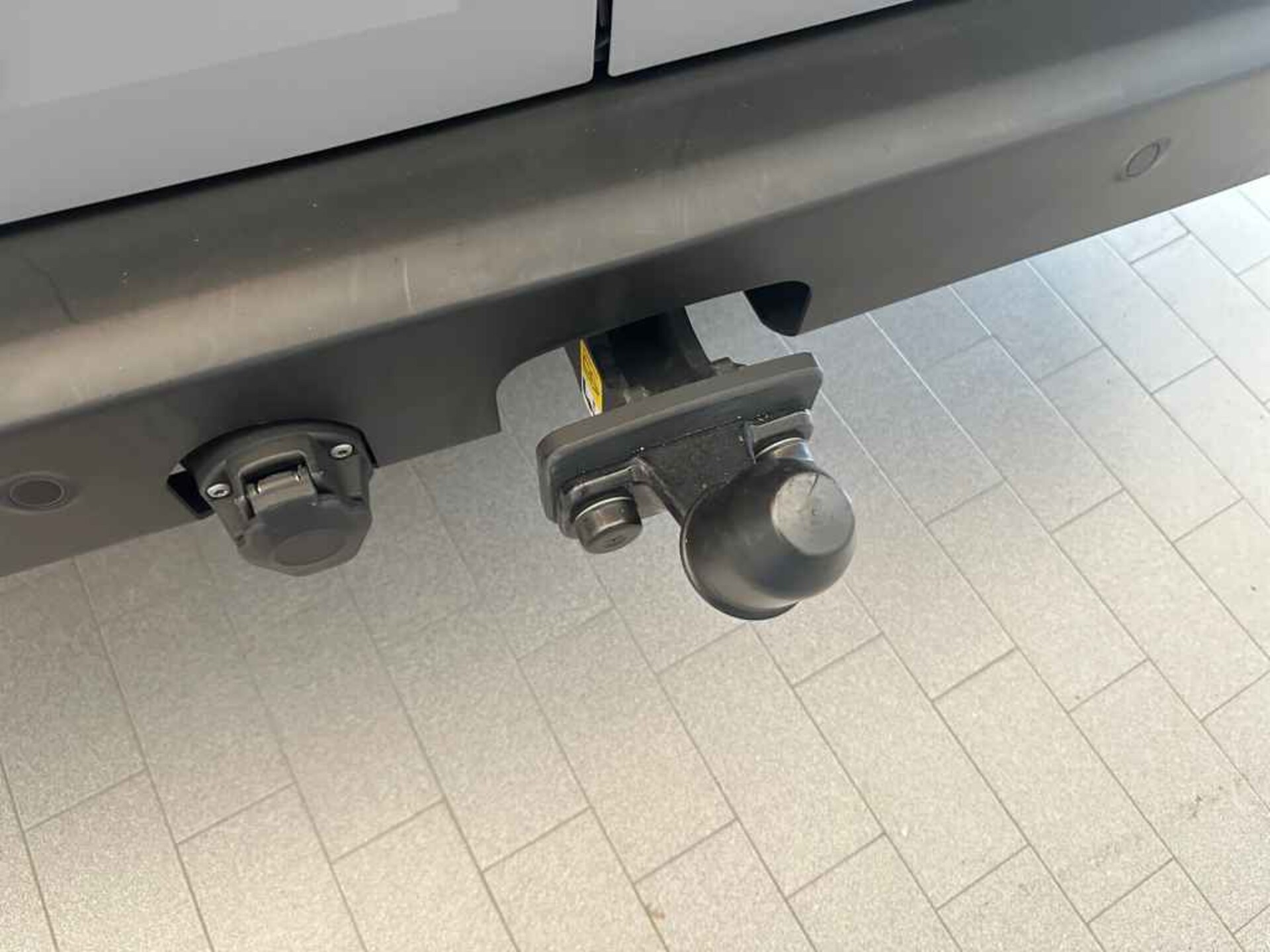 Volkswagen Transporter Kasten langer Radstand