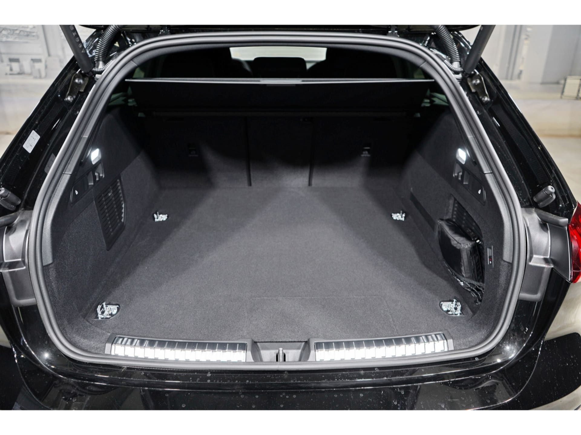 Audi A5 Avant e-hybrid