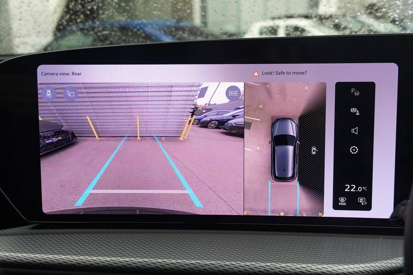 Image about Audi Q5 SUV e-hybrid quattro S tronic