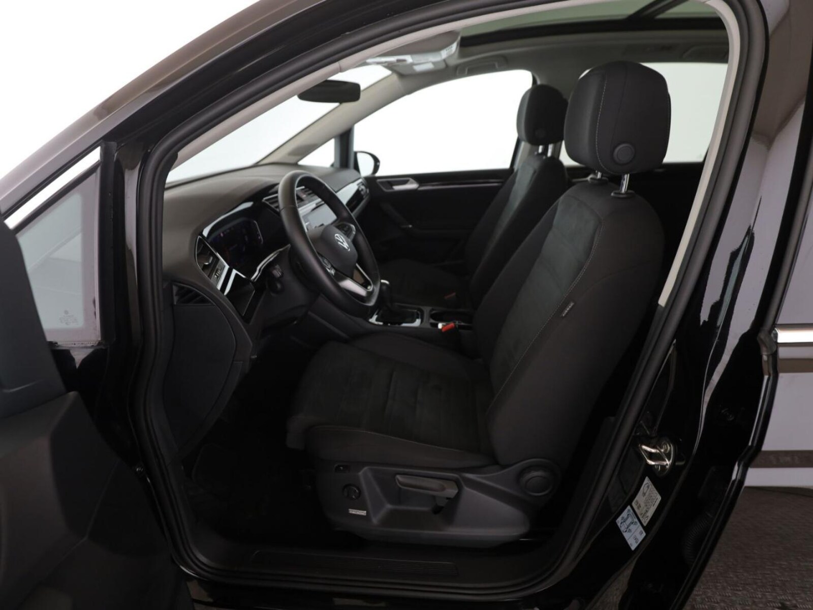 Volkswagen Touran – Bild 18