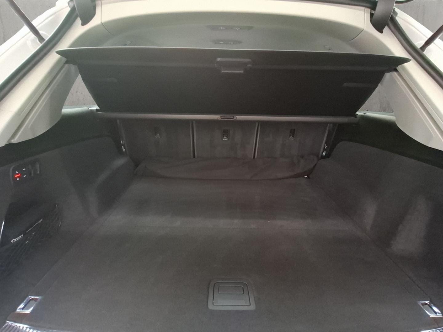 Bild über Audi Q7 SUV TDI quattro 170 kW tiptronic - für weitere Informationen kontaktieren Sie den Audi Partner