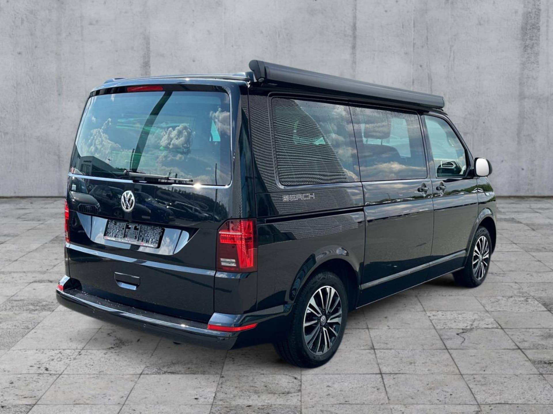 Volkswagen T6.1 California Beach
