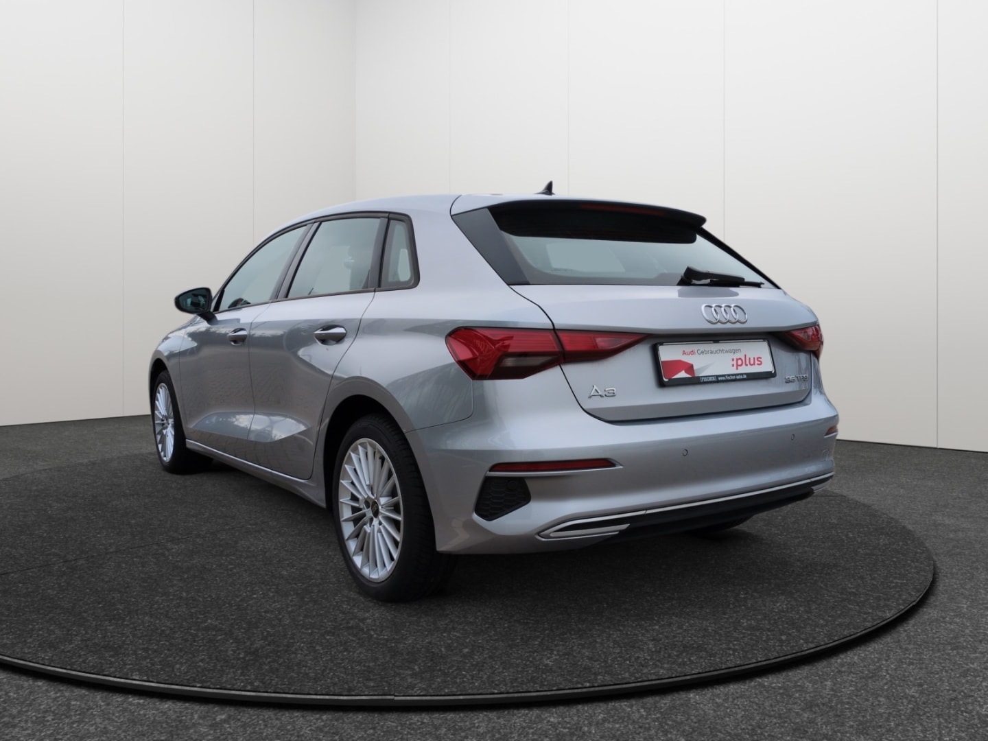 Bild über Audi A3 Sportback advanced 35 TFSI Schaltgetriebe - für weitere Informationen kontaktieren Sie den Audi Partner