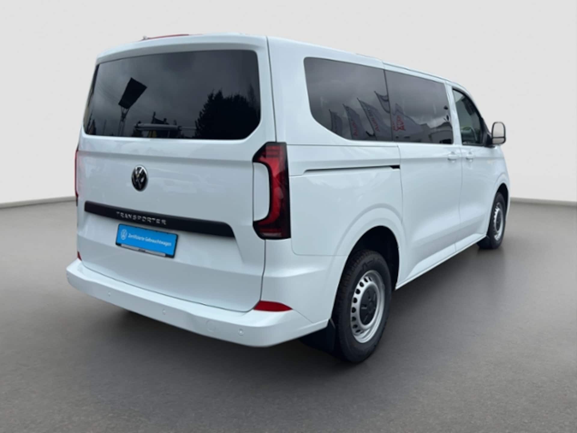 Volkswagen Transporter Kombi kurzer Radstand