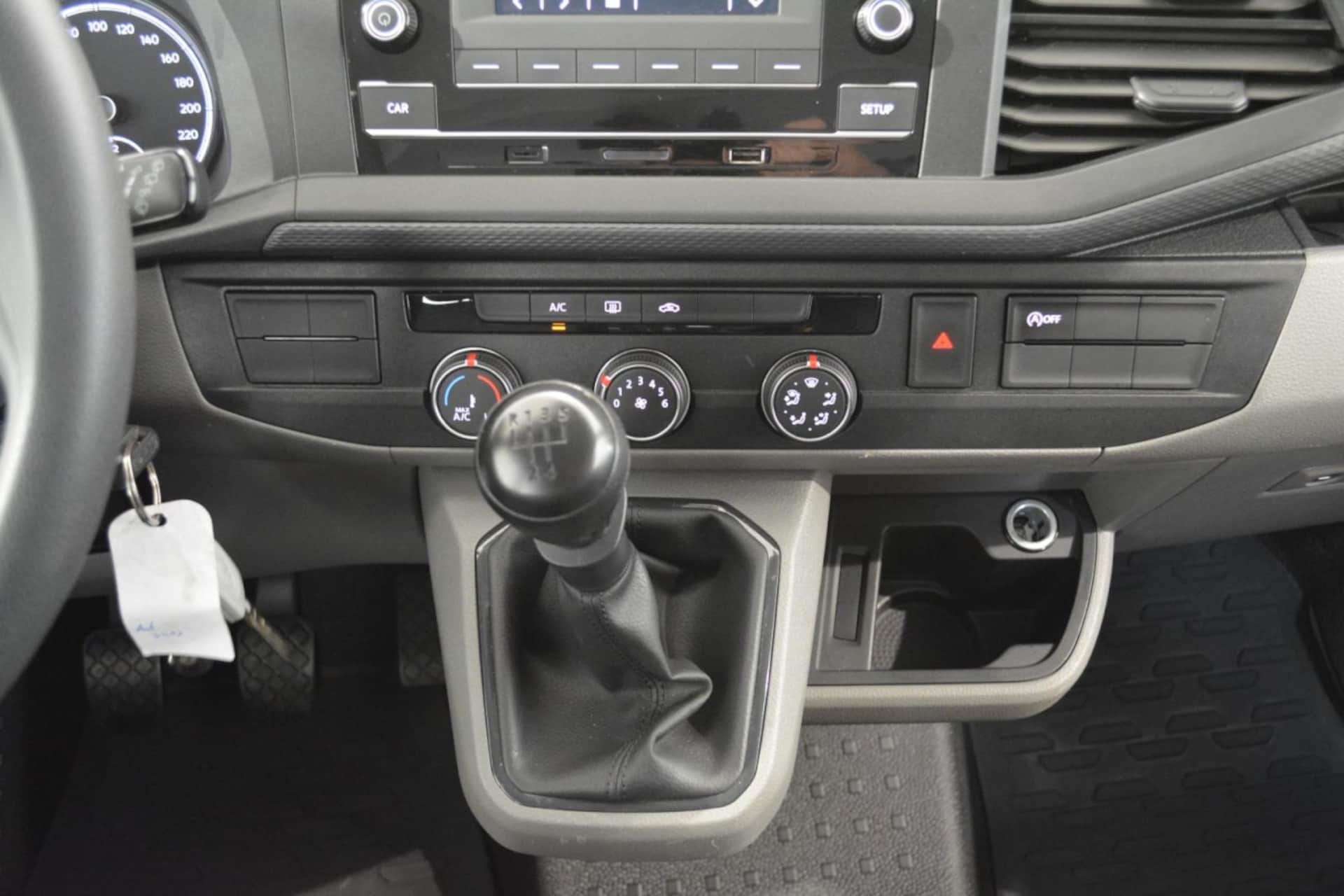 Volkswagen T6.1 Transporter Kombi kurzer Radstand