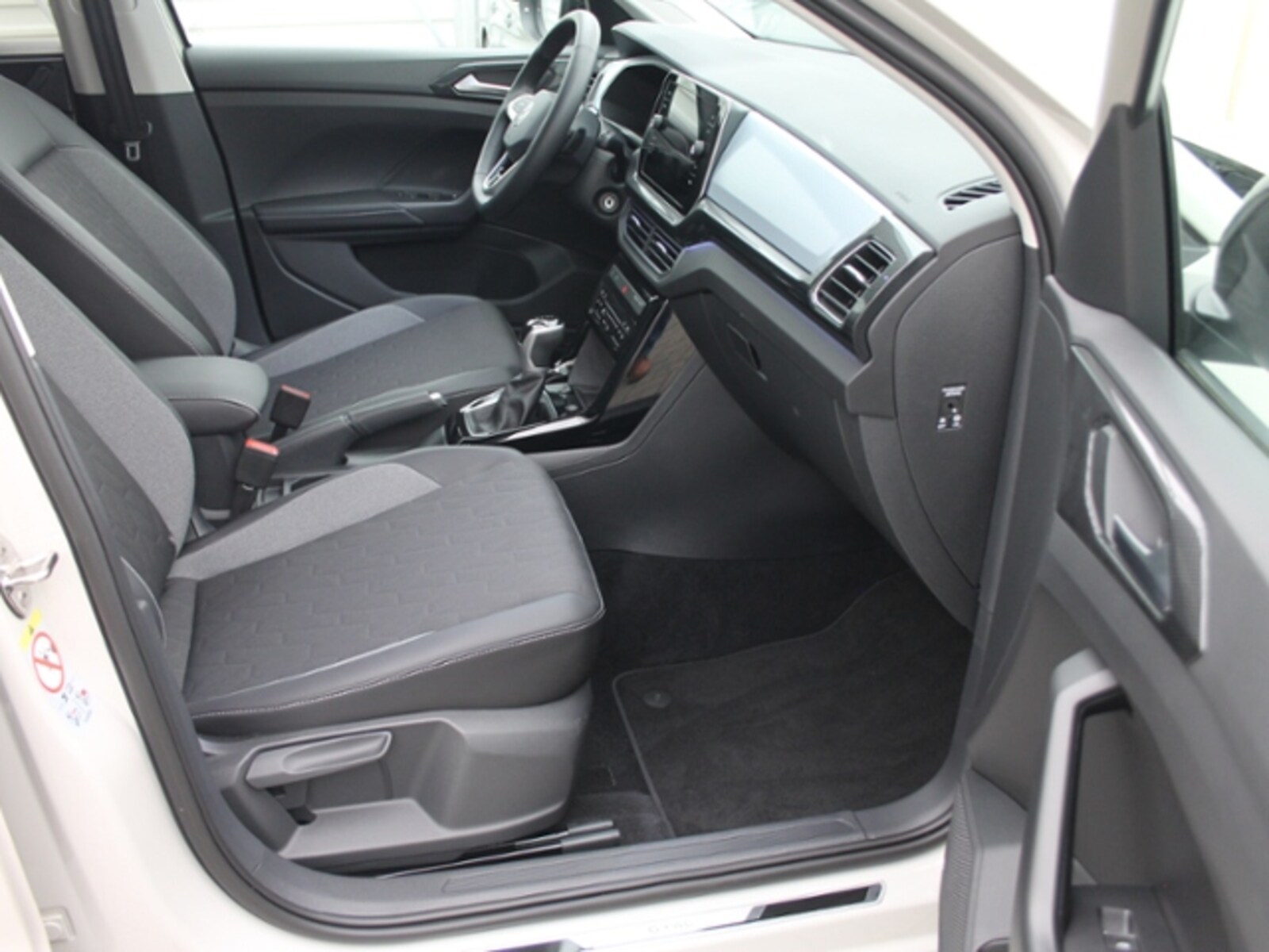 Volkswagen T-Cross – Bild 14