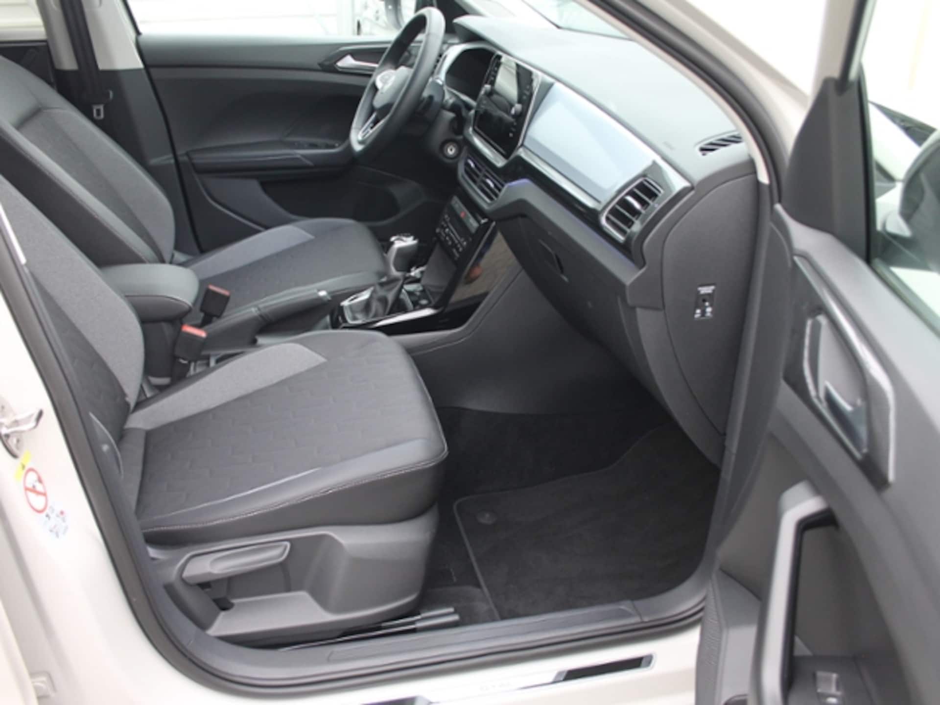 Volkswagen T-Cross Life