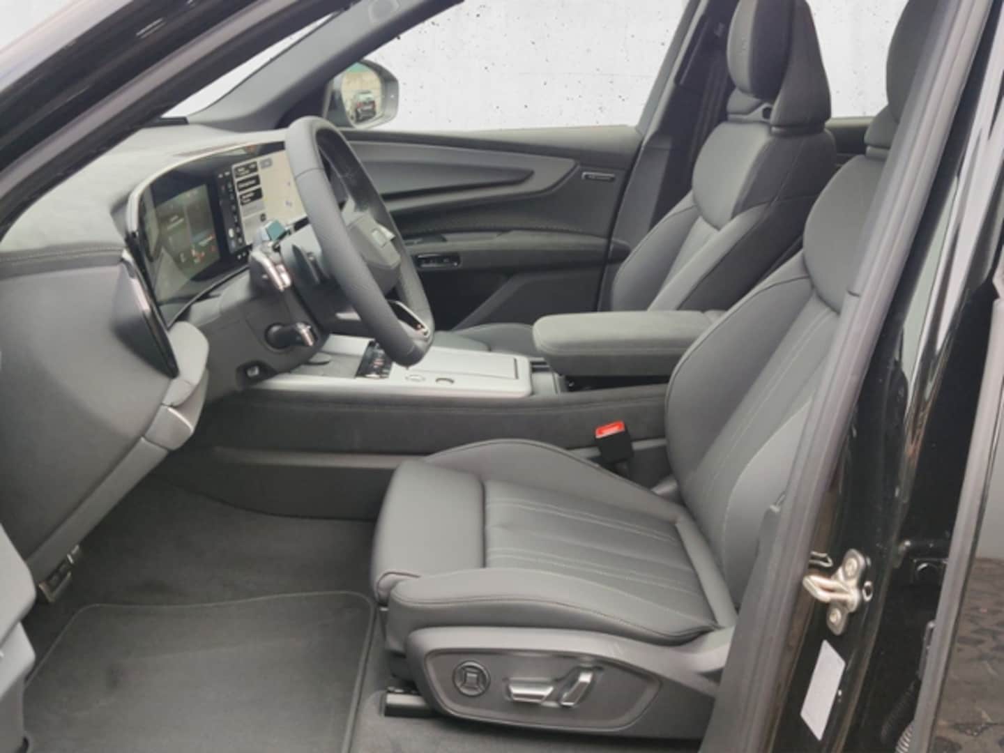 Bild über Audi Q7 SUV TDI quattro 220 kW tiptronic - für weitere Informationen kontaktieren Sie den Audi Partner
