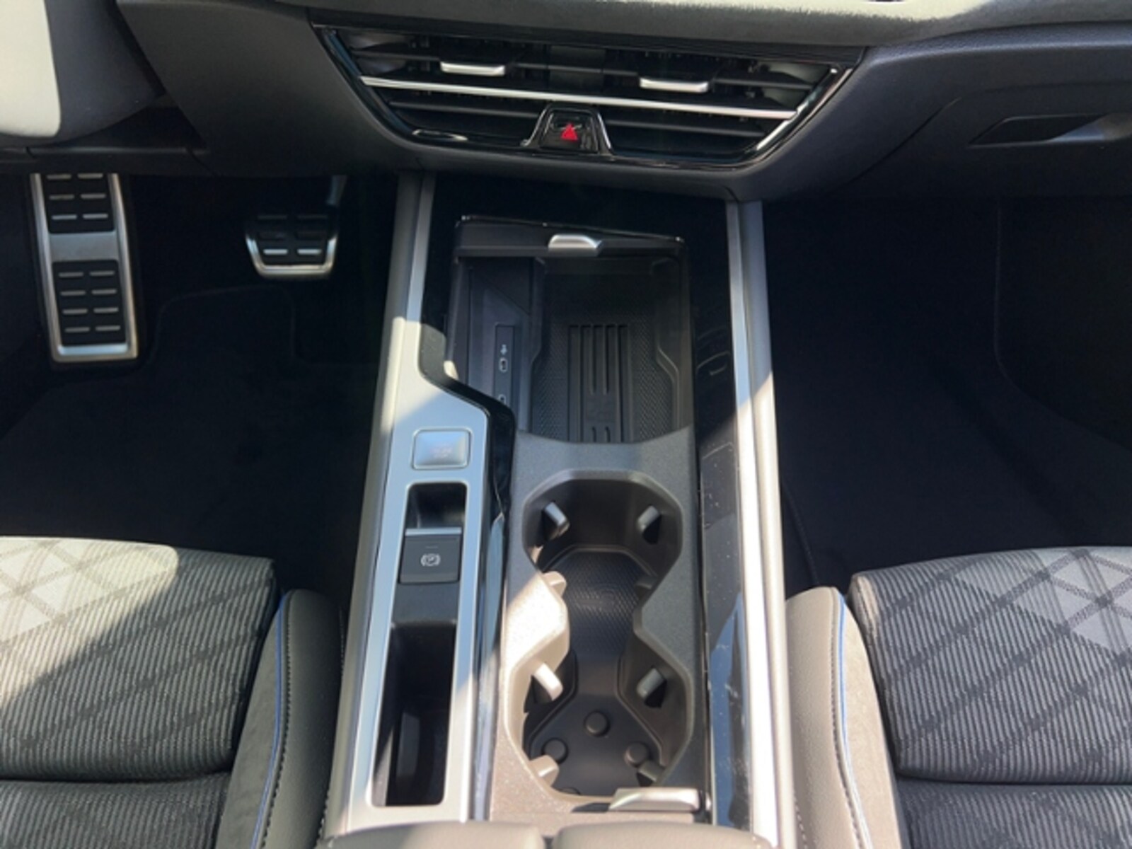 Volkswagen Passat – Bild 23