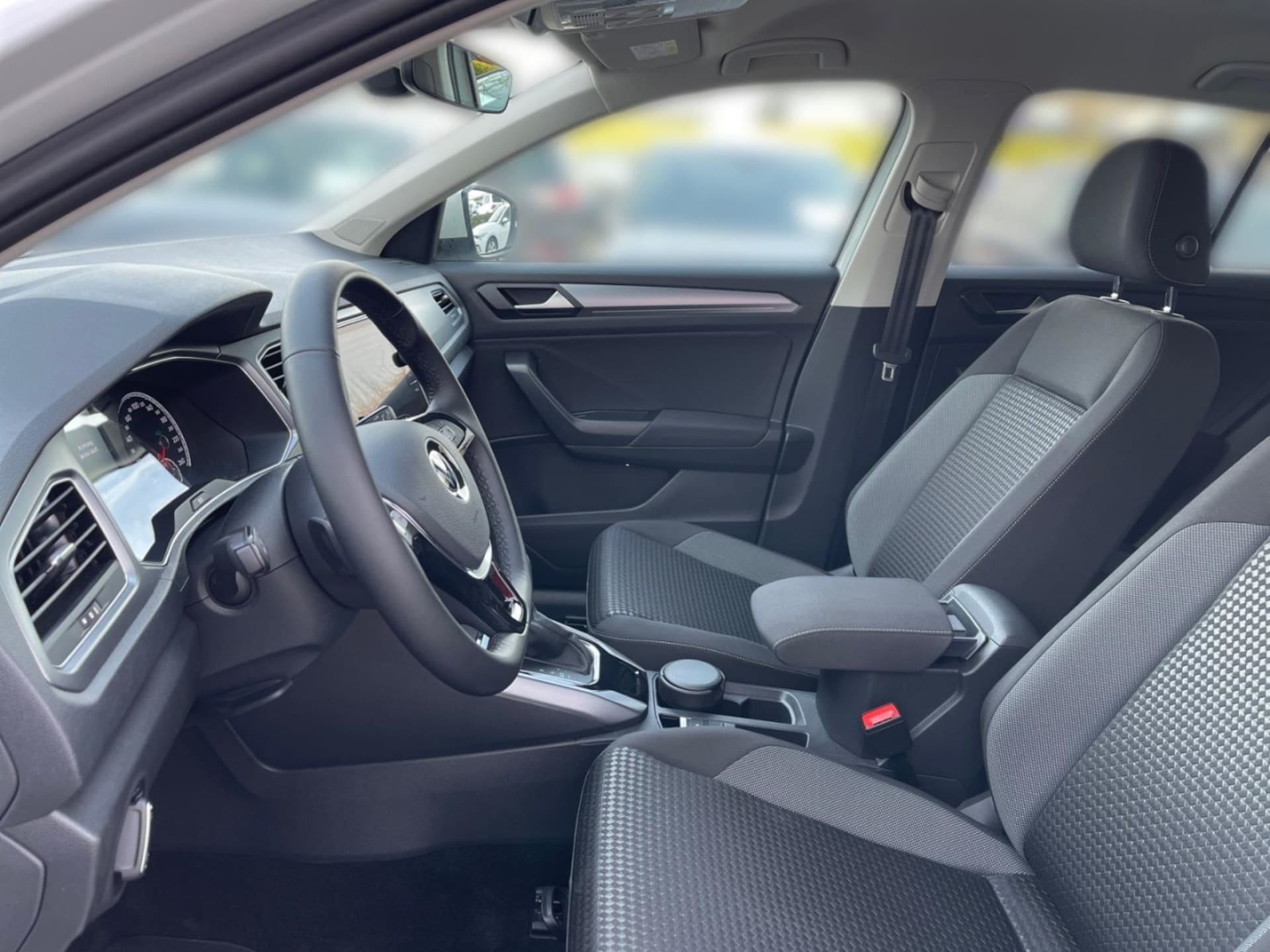Volkswagen T-Roc Active