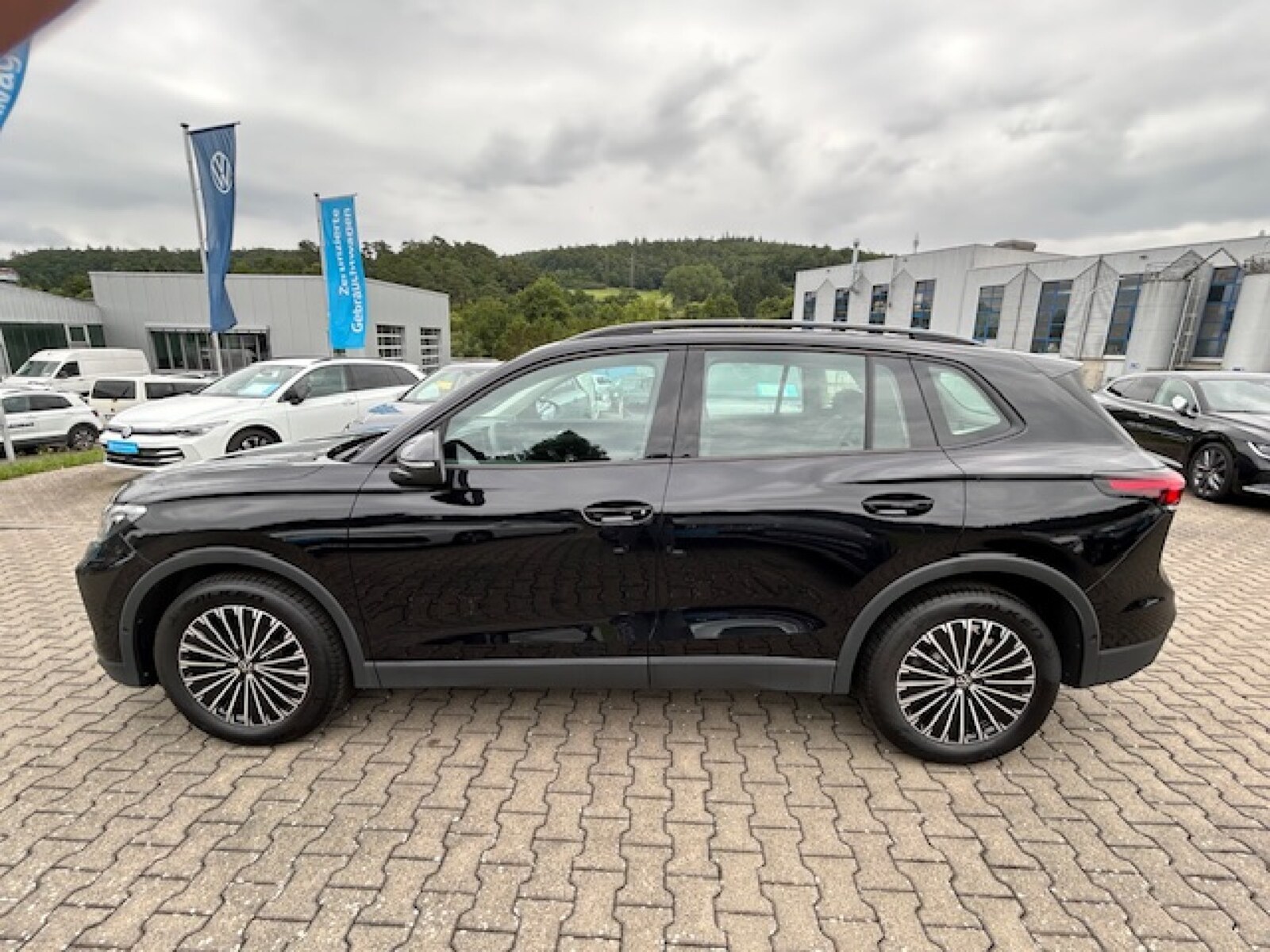 Volkswagen Tiguan – Bild 10