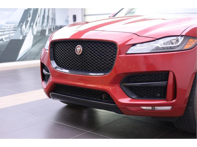 2019 Jaguar F-PACE