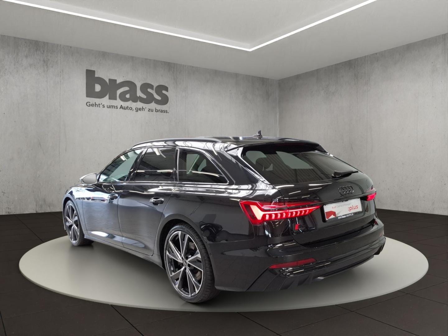 Bild über Audi S6 Avant TDI quattro tiptronic - für weitere Informationen kontaktieren Sie den Audi Partner