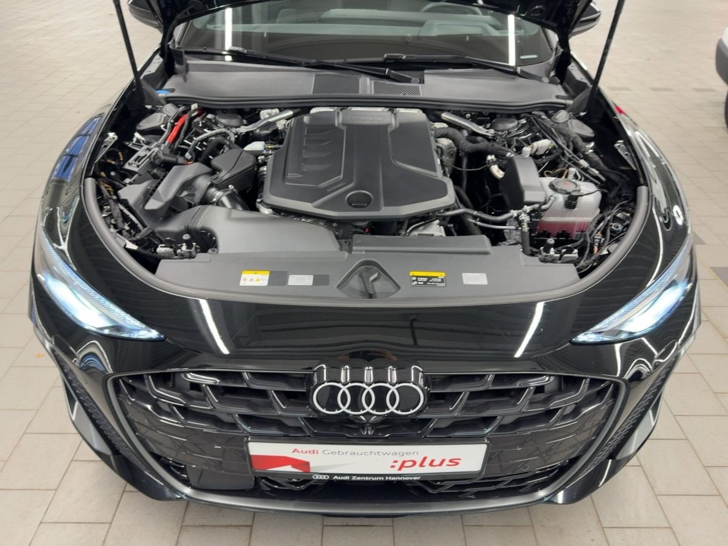 Bild über Audi A6 Avant TFSI 150 kW S tronic - für weitere Informationen kontaktieren Sie den Audi Partner