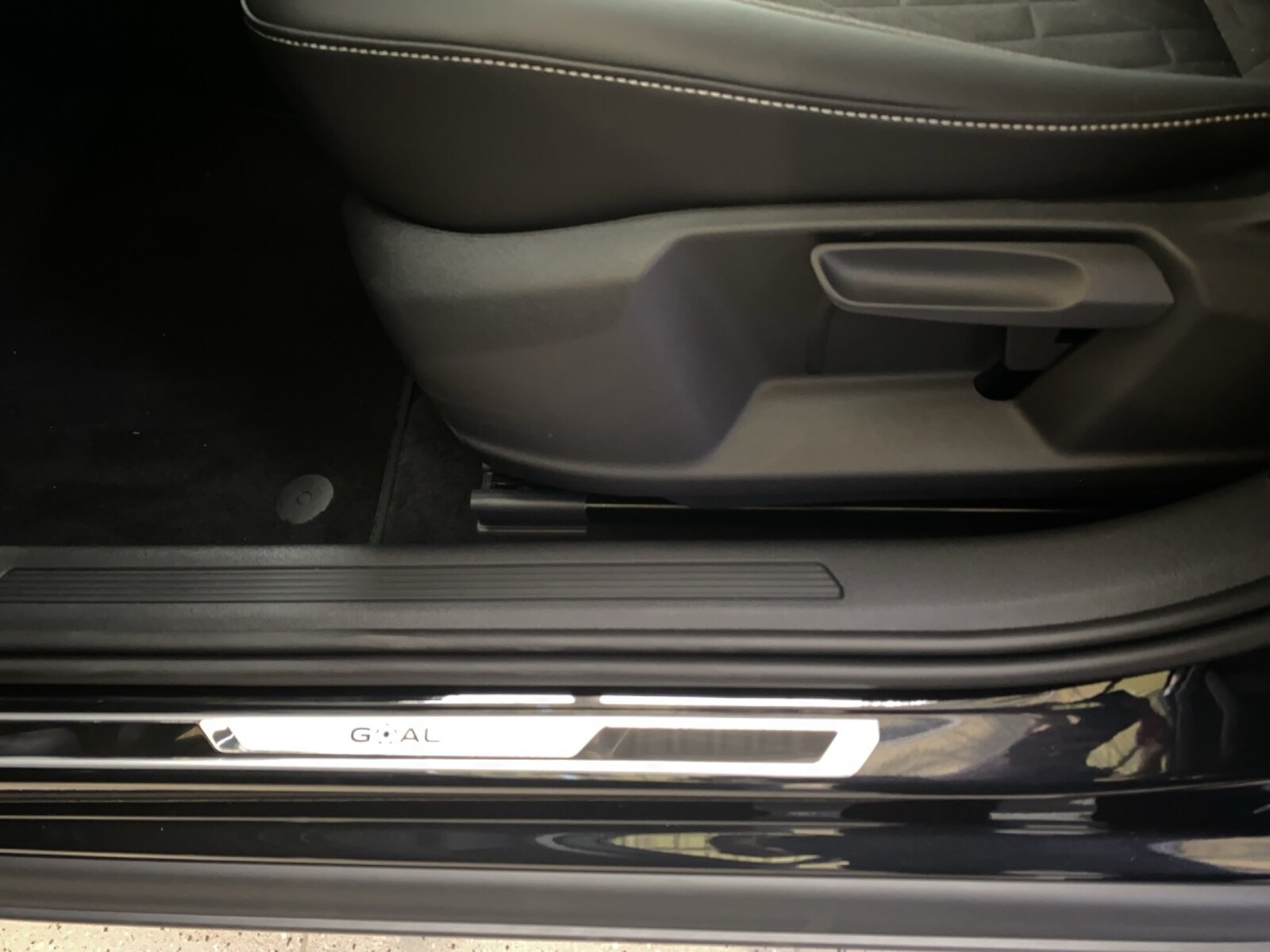 Volkswagen T-Cross – Bild 10