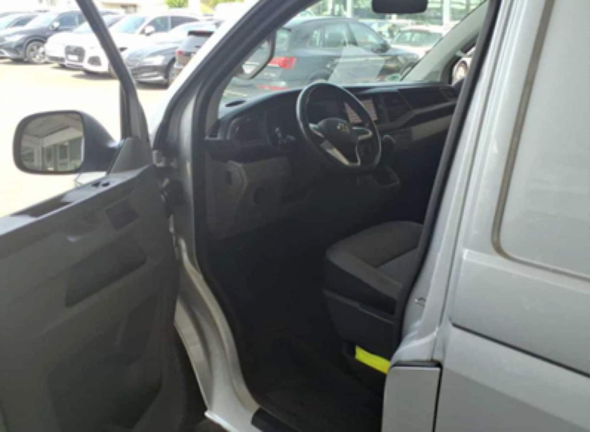 Volkswagen T6.1 Transporter Kasten kurzer Radstand