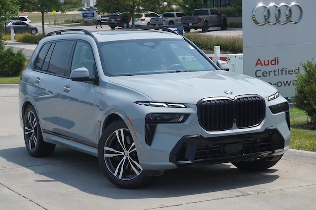 2024 BMW X7