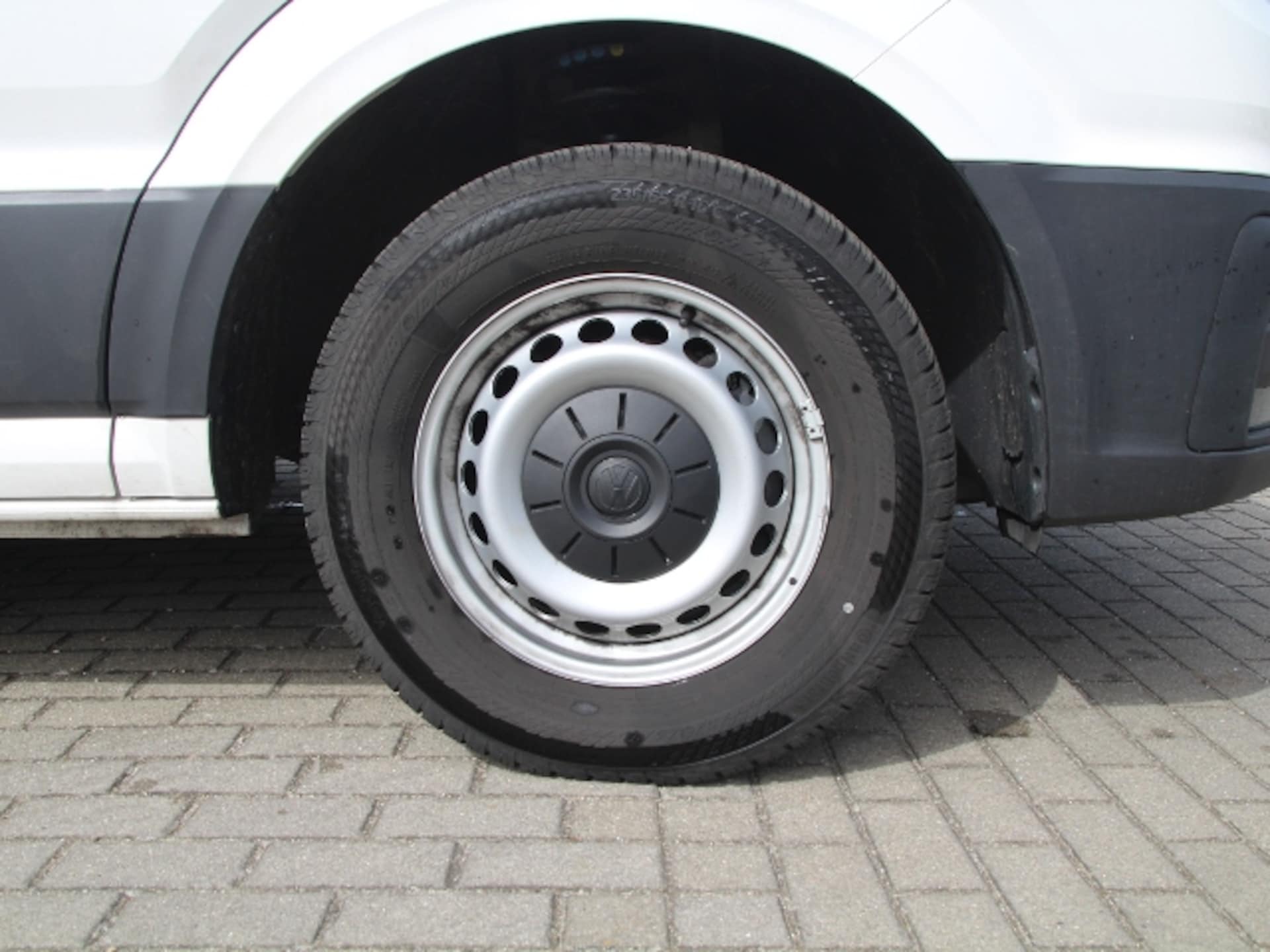 Volkswagen Grand California 600
