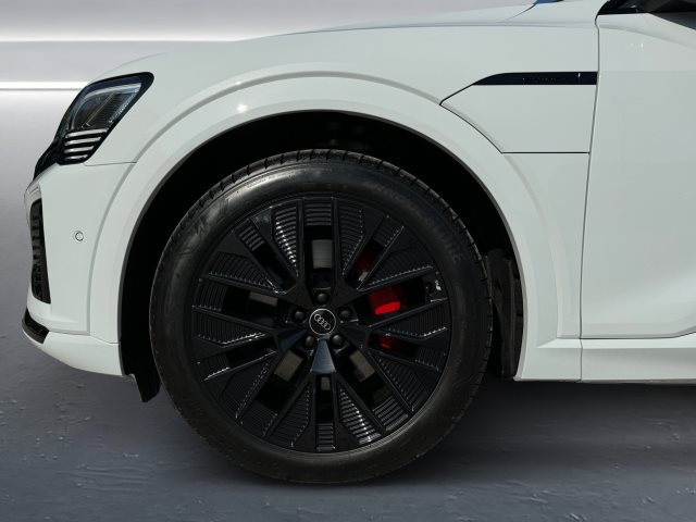 Image about Audi Q8 Sportback e-tron S line 55 e-tron quattro