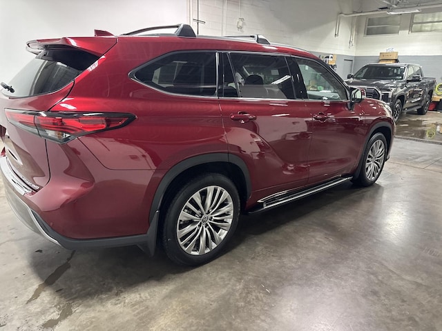 2023 Toyota Highlander