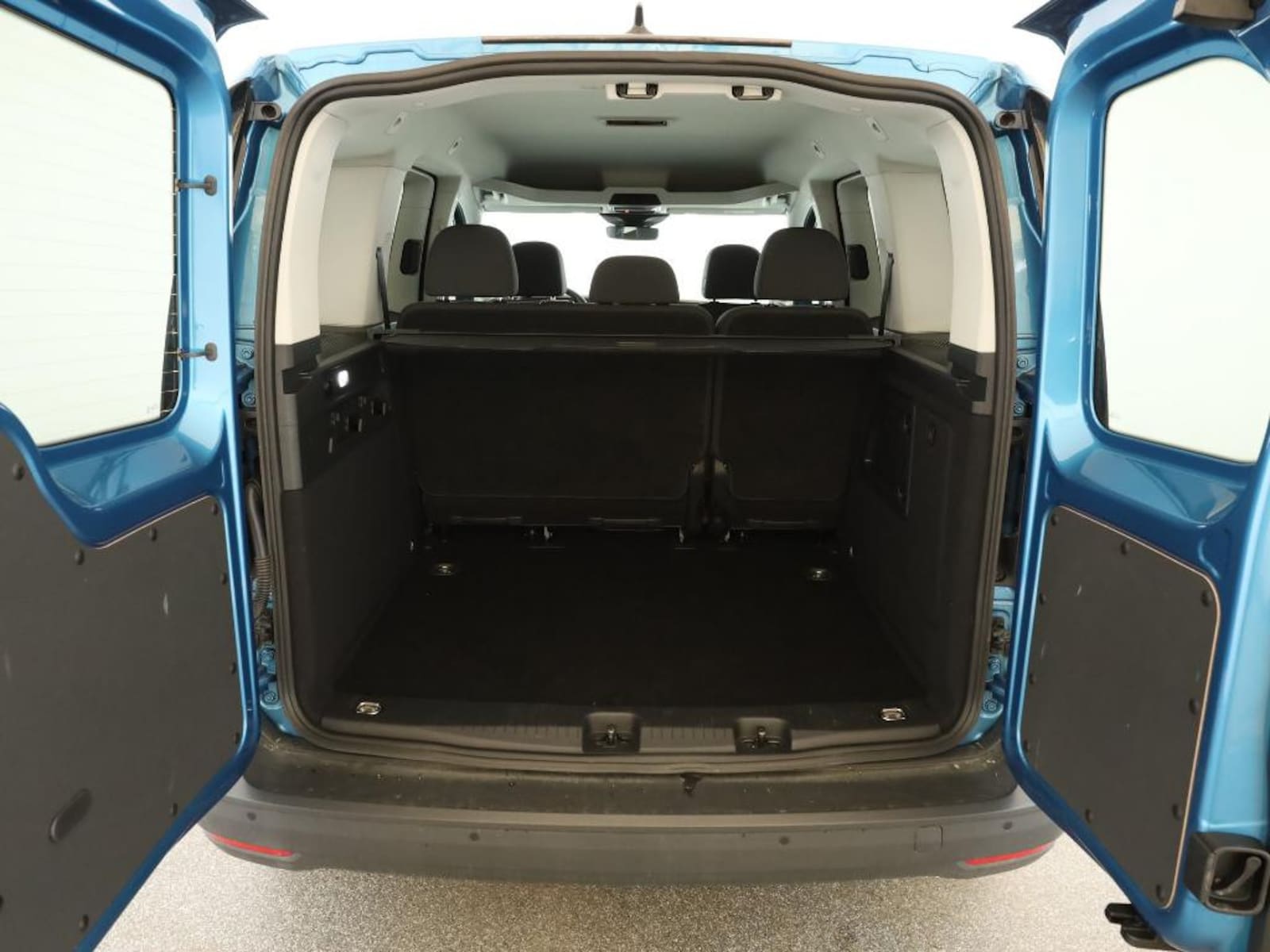 Volkswagen Caddy – Bild 9