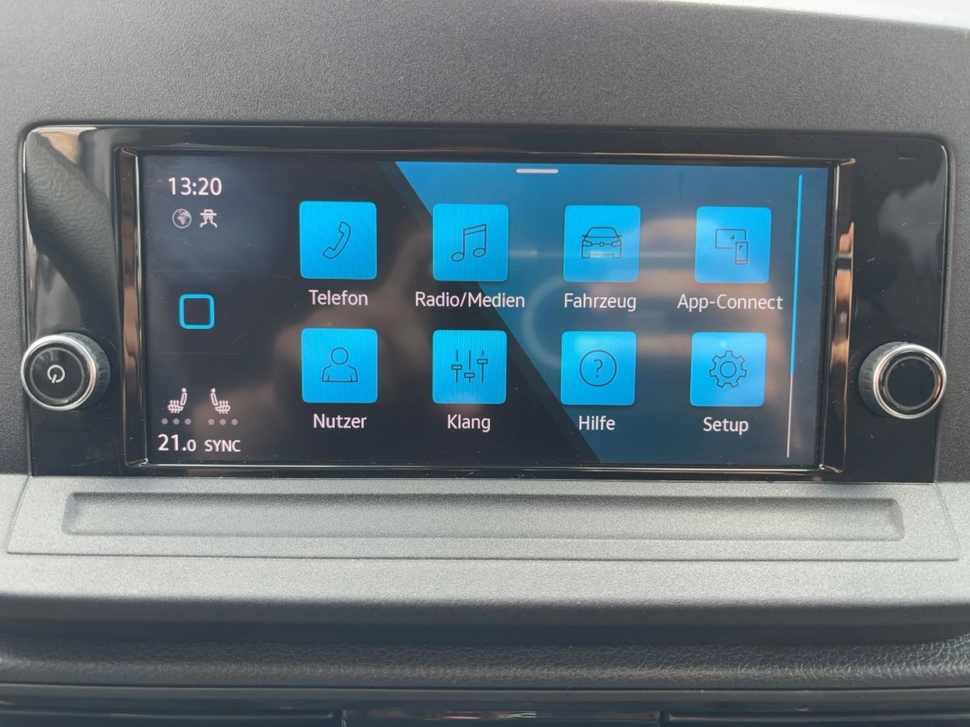 Volkswagen Caddy Basis-Modell