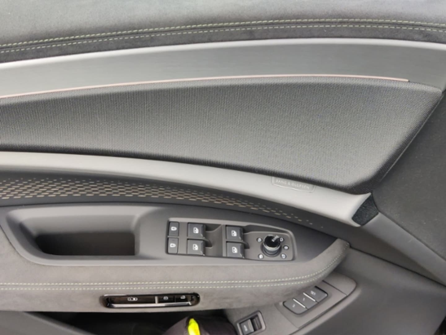 Bild über Audi Q7 SUV TDI quattro 220 kW tiptronic - für weitere Informationen kontaktieren Sie den Audi Partner