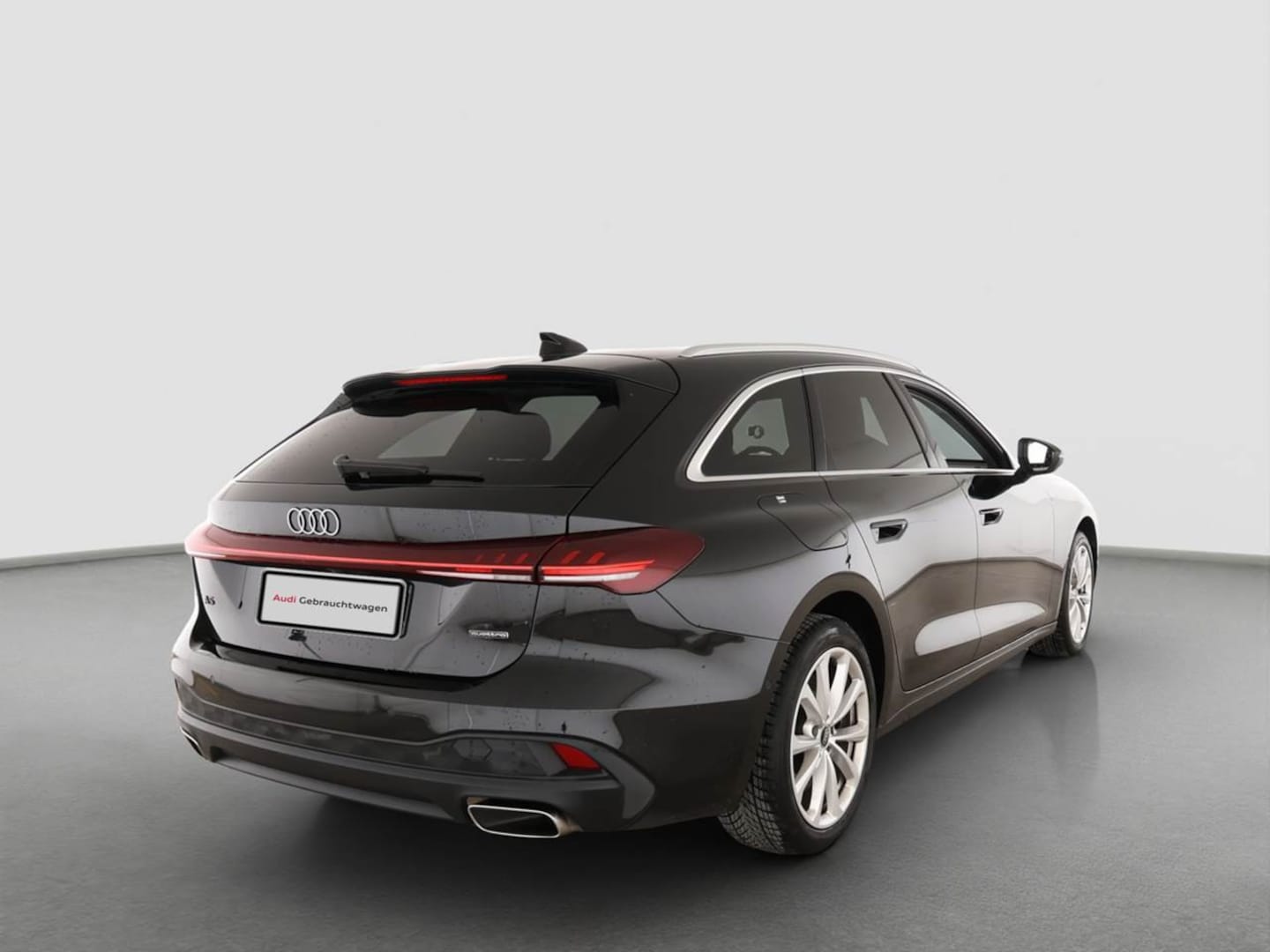 Bild über Audi A5 Avant e-hybrid e-hybrid quattro 220 kW S tronic - für weitere Informationen kontaktieren Sie den Audi Partner