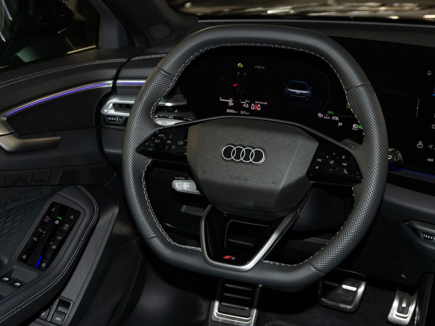 Bild über Audi A5 Avant e-hybrid e-hybrid quattro 270 kW S tronic - für weitere Informationen kontaktieren Sie den Audi Partner