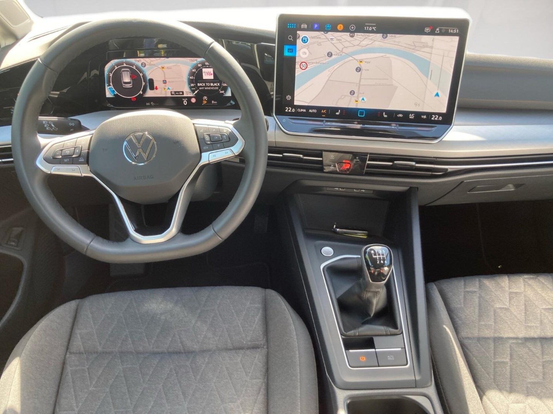 Volkswagen Golf Variant Life