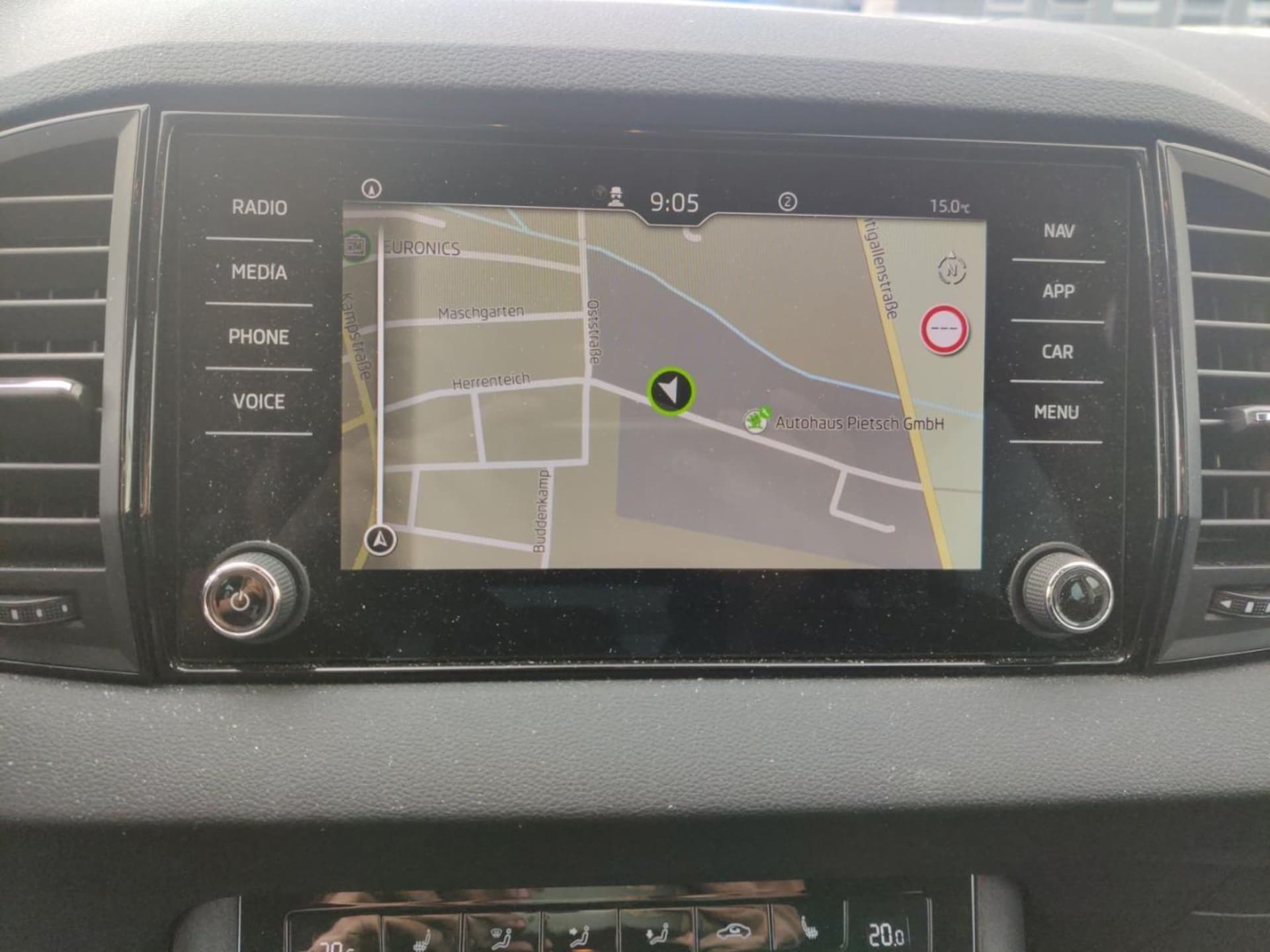 Skoda Karoq Selection